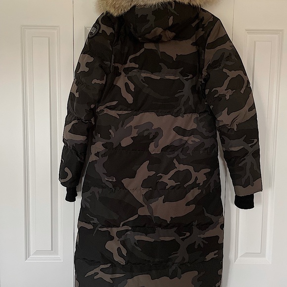 Canada Goose long parka Black Label camo size S - Picture 1 of 4